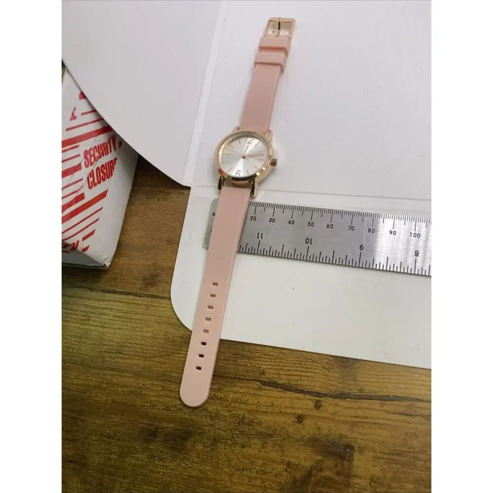 Womens Rose Gold Rubber Pink Watch New Battery